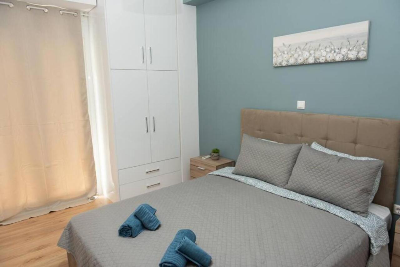 Renovated Spacious Flat 7Min To Subway Station- Athen Eksteriør bilde