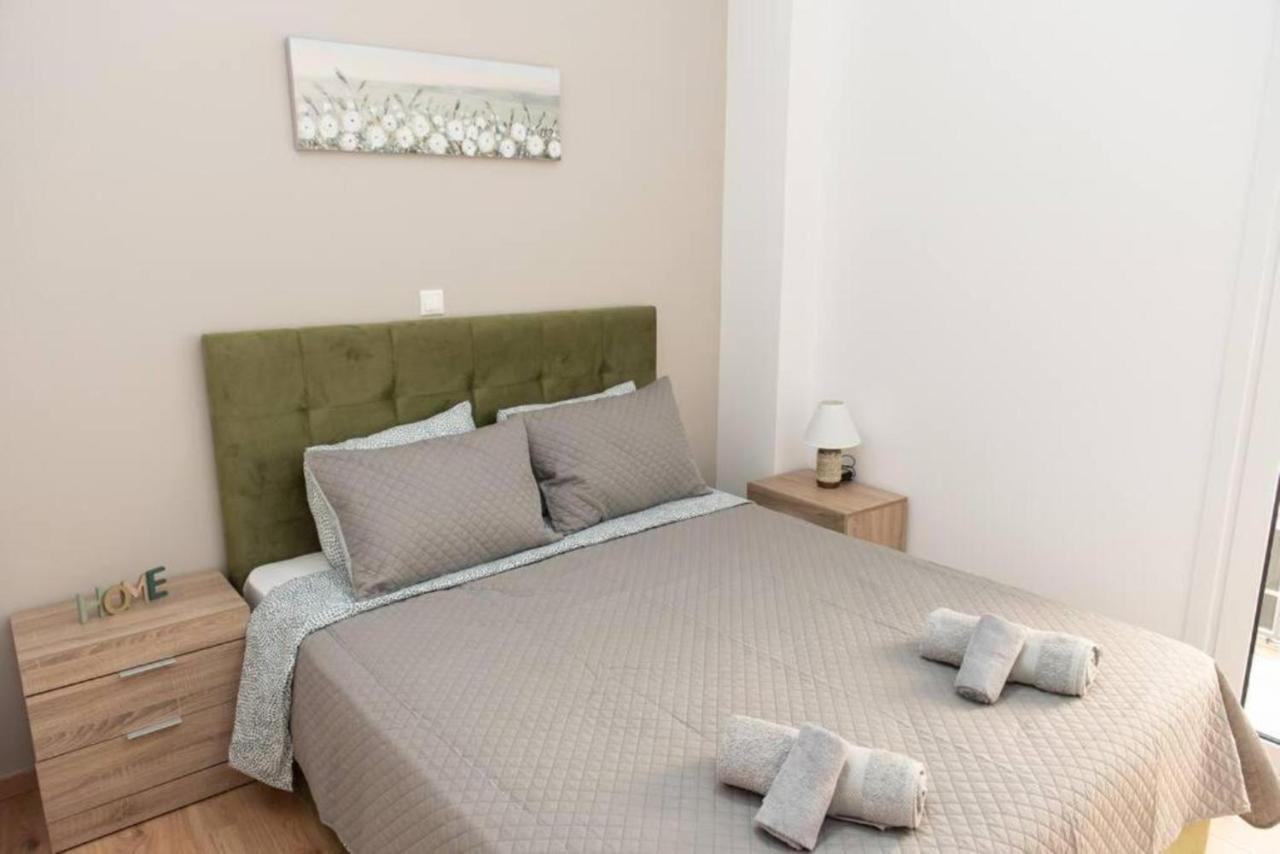 Renovated Spacious Flat 7Min To Subway Station- Athen Eksteriør bilde